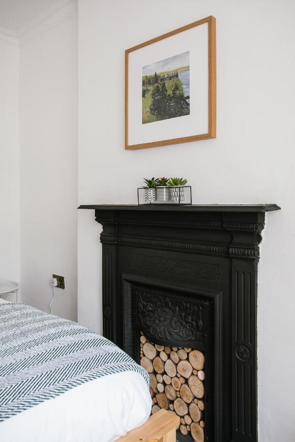Cosy Period Cottage 2Min Walk To The Beach Portrush Extérieur photo