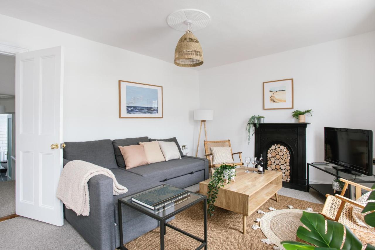 Cosy Period Cottage 2Min Walk To The Beach Portrush Extérieur photo