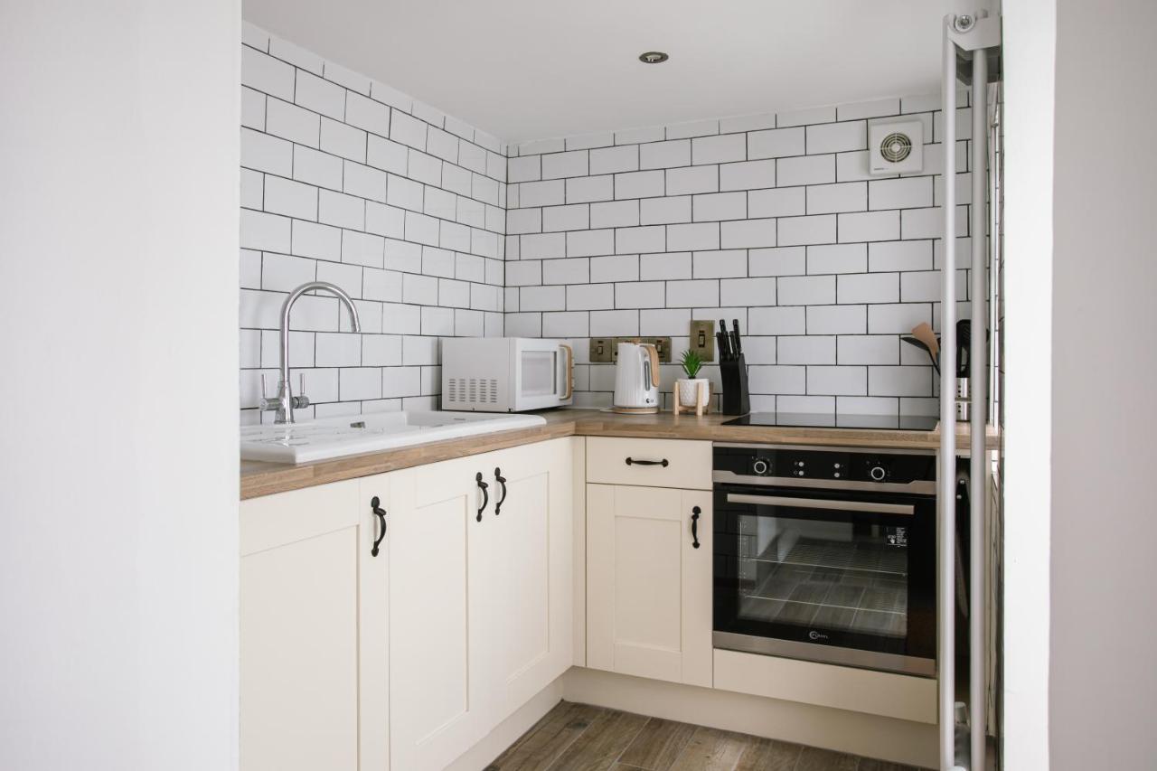 Cosy Period Cottage 2Min Walk To The Beach Portrush Extérieur photo
