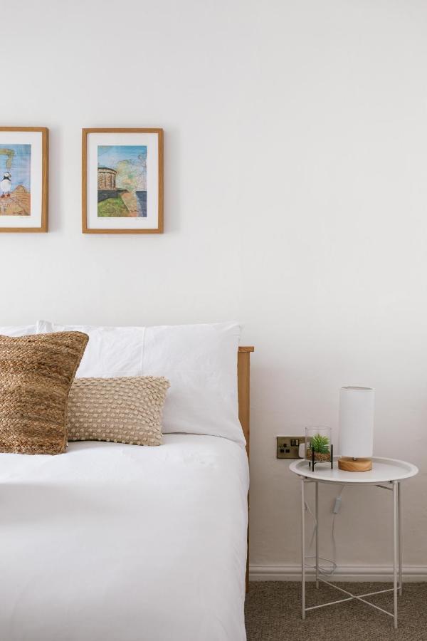 Cosy Period Cottage 2Min Walk To The Beach Portrush Extérieur photo